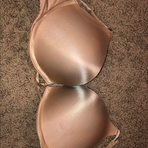 Victoria’s Secret Bombshell Super Push Up Bra